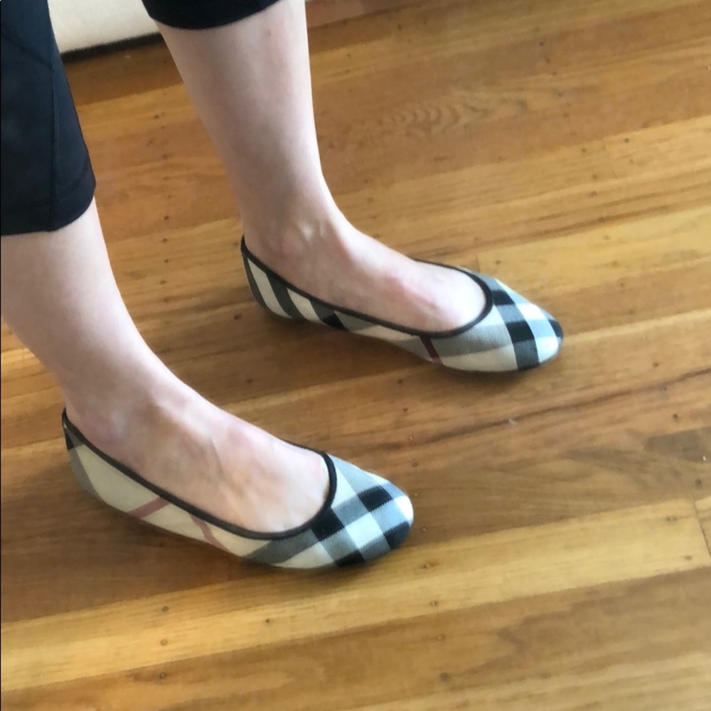 Burberry Flats